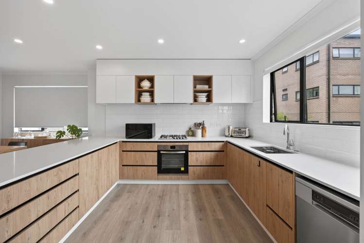 4/271 Ormiston Road_2