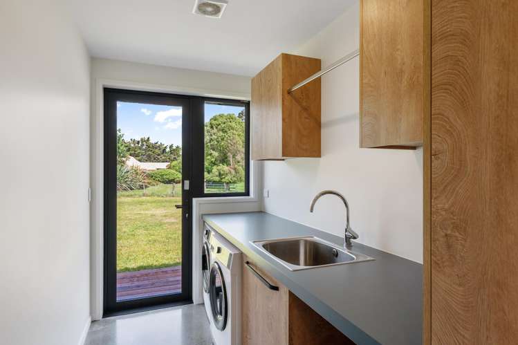 154 River Road Tai Tapu_18