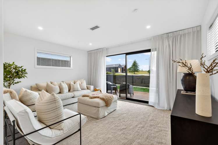 7 Annie Aranui Drive, Mission Hills Poraiti_11