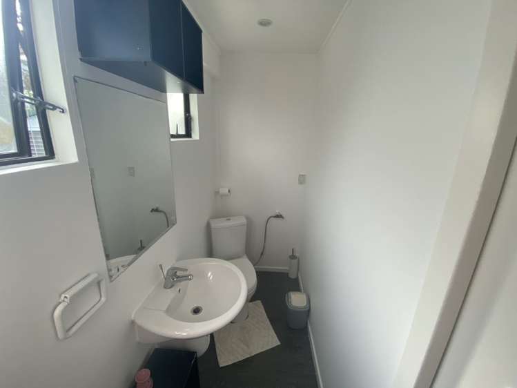 32 Fairburn Road Otahuhu_6