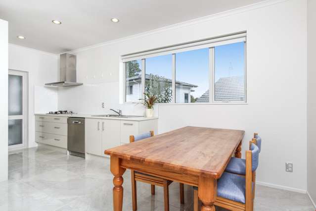 42 Rockfield Road Penrose_3