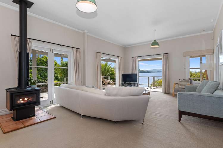 122 Beach Road Onerahi_5