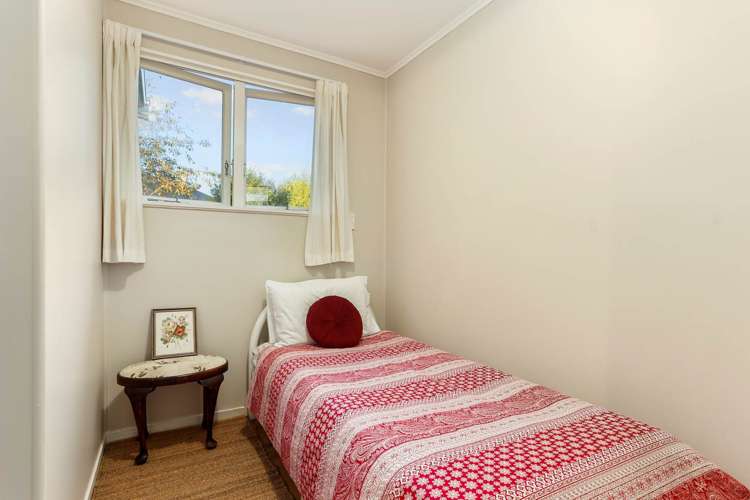 5 Gow Street Helensville_10