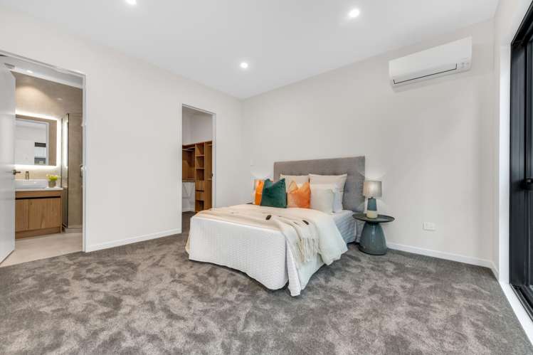 10 Mill Hill Close Flat Bush_27