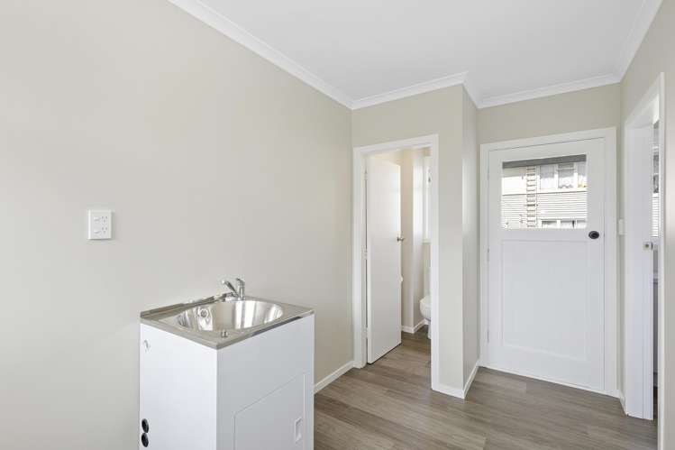 7/567 High Street Boulcott_15