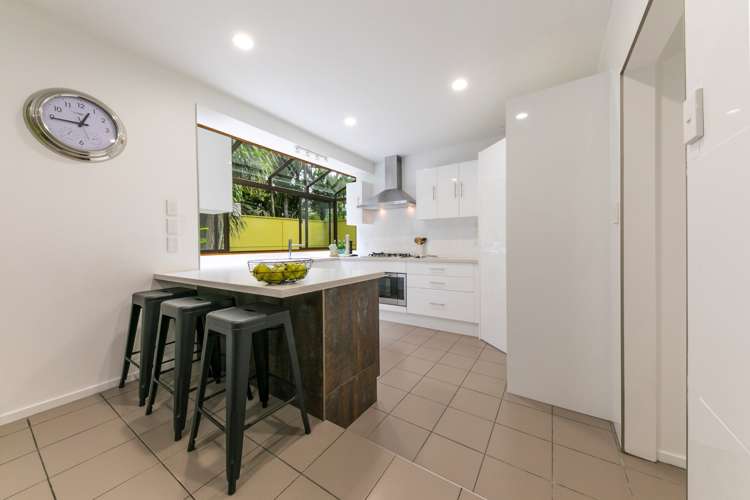 111 Woodlands Park Road Titirangi_7