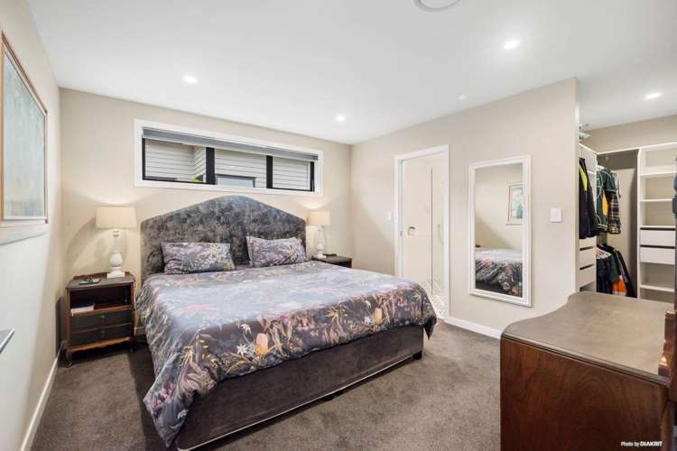 32 Siren Street Wainui_12