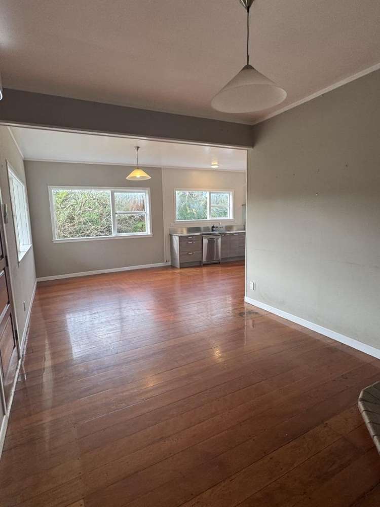 901 Waitakere Road Kumeu_2