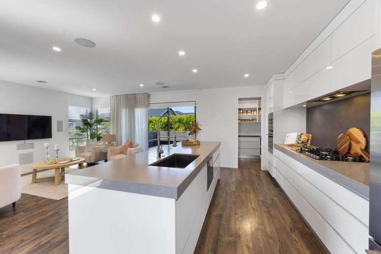 5 Augusta Grove Waiwhakaiho_6