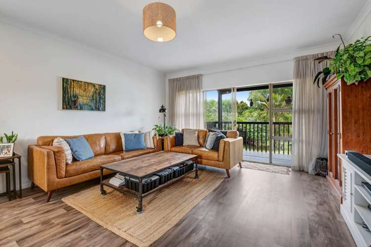 119 Awaroa Road Helensville_23