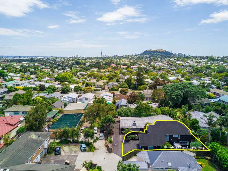 113a Landscape Road Mount Eden_18