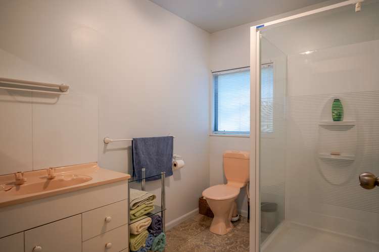 39 Bayview Crescent Duvauchelle_12