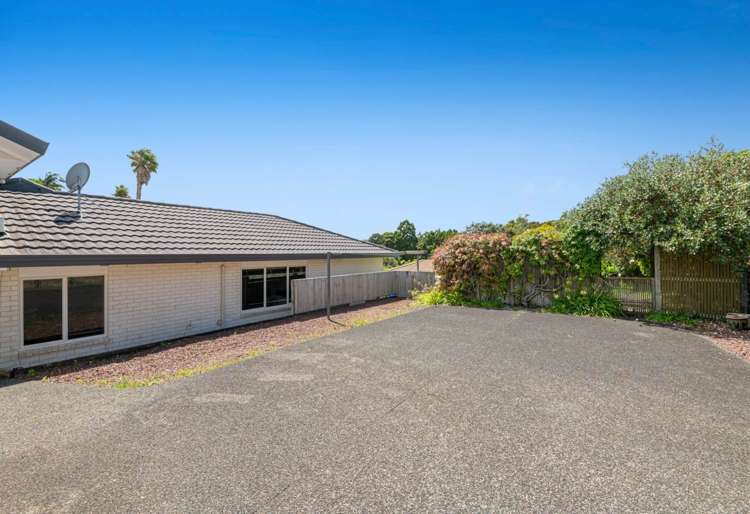 1 Grovenor Drive Orewa_18