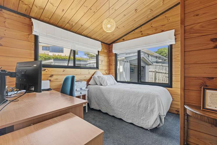 103B Barrett Road Whalers Gate_13