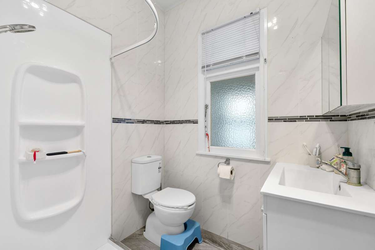 38 Robertson Street_5
