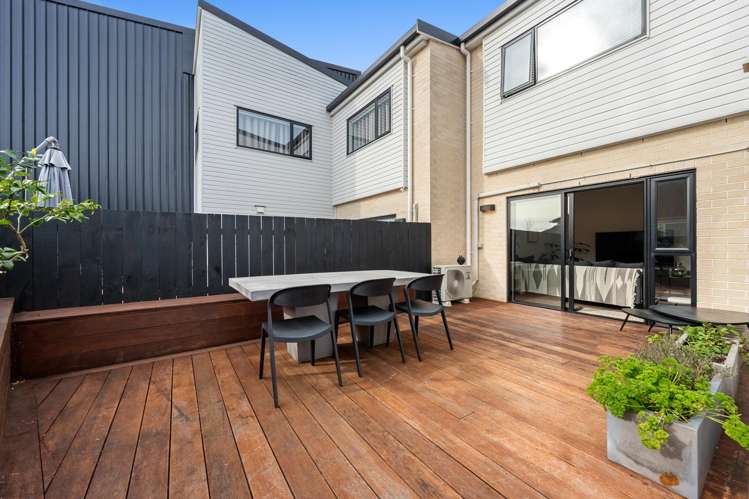 15 Korama Lane New Lynn_13