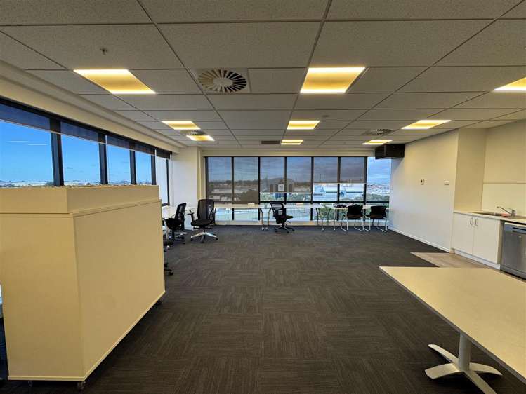 level 3/56 Cawley Street Ellerslie_4