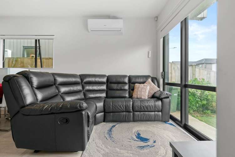2 Christella Street Flat Bush_3