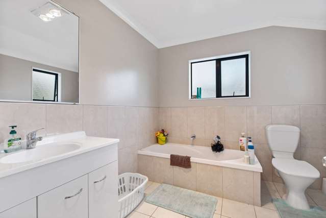 63a Redoubt Road Goodwood Heights_2