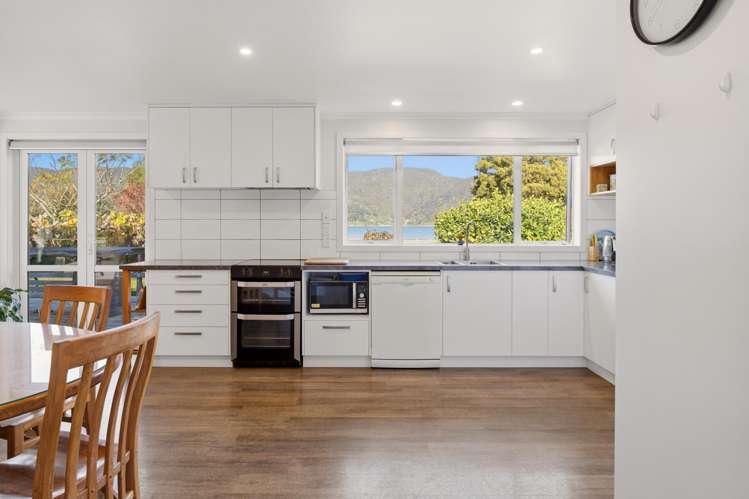 4710 Kenepuru Road Marlborough Sounds_36