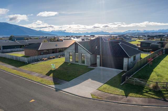 23 Vancouver Place Te Anau_1