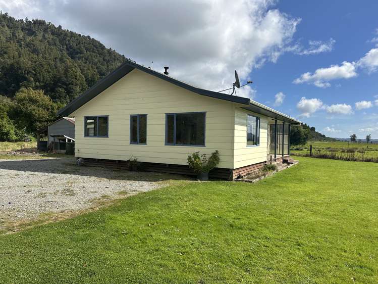 4248 Harihari Highway Harihari_18