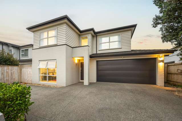 Family Living Done Right - Space, Schools & Style!