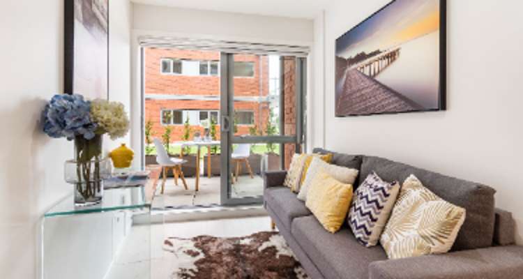 102/4 Wagener Place_0