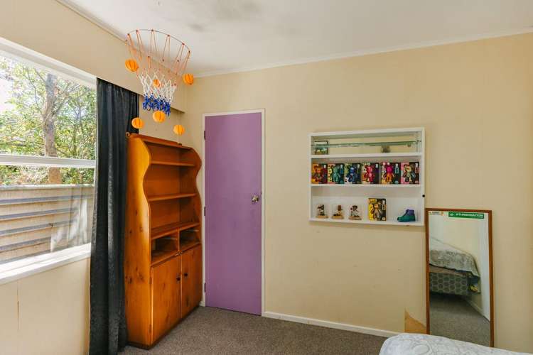 7 Lockhart Avenue Milson_17