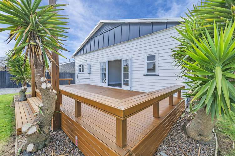 14 Lee Street Southbridge_19