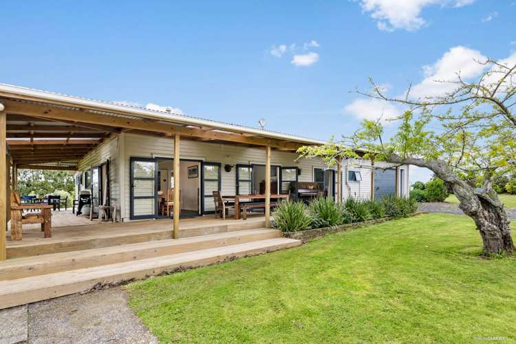 1418 Churchill Road Pukekawa_1