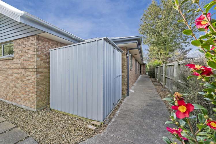 16 Stanwood Grove Darfield_24