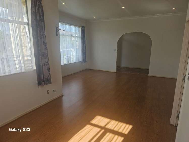 11 Ballydonegan Rise East Tamaki_11