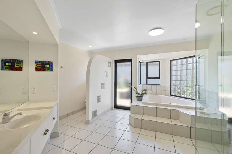 13 Karina Road Merrilands_12