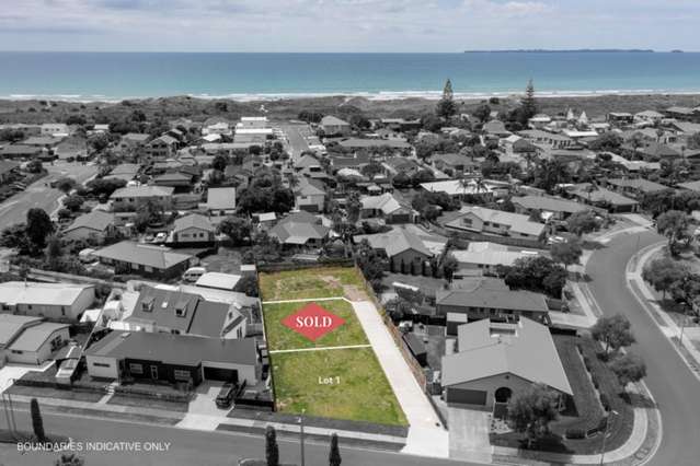 5 & 7 Katerini Grove Papamoa Beach_1