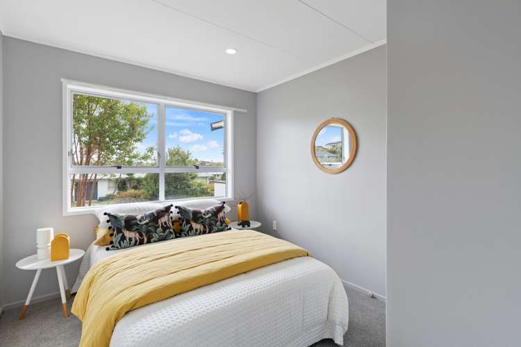 2 Edith Place Dinsdale_6