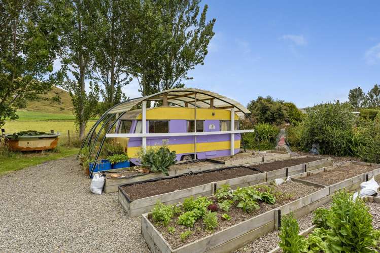 60 Thompsons Road Pahiatua_17