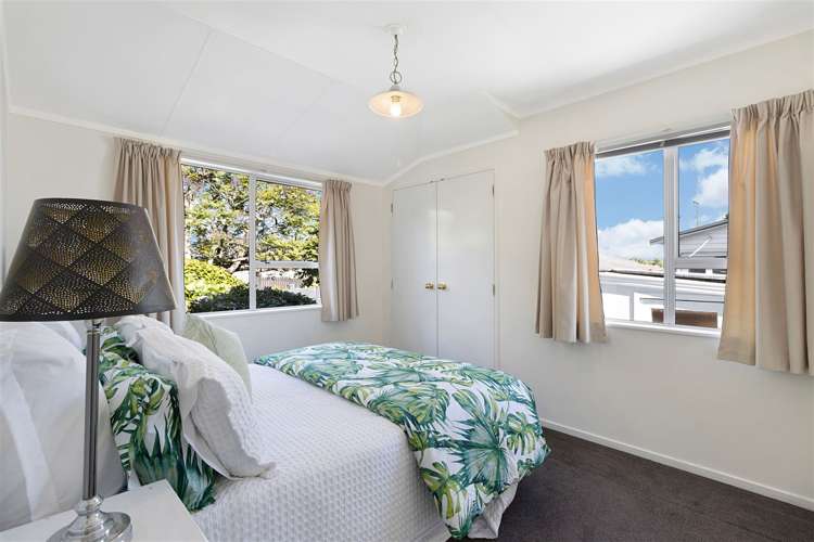 2/25 Arawa Street New Lynn_15