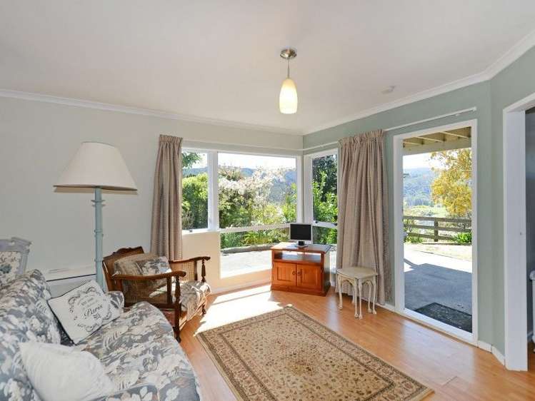 1154e Main Road Kaitoke Te Marua_17