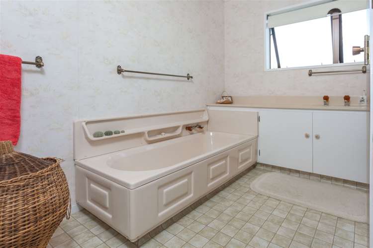 408 Rutherford Road Whangamata_13