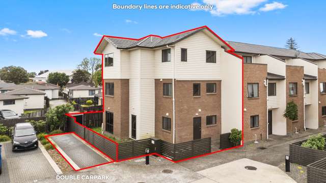 Affordable, Modern & Freehold!!