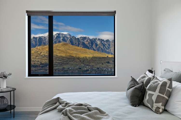 5 Lancewood Lane Queenstown Hill_10