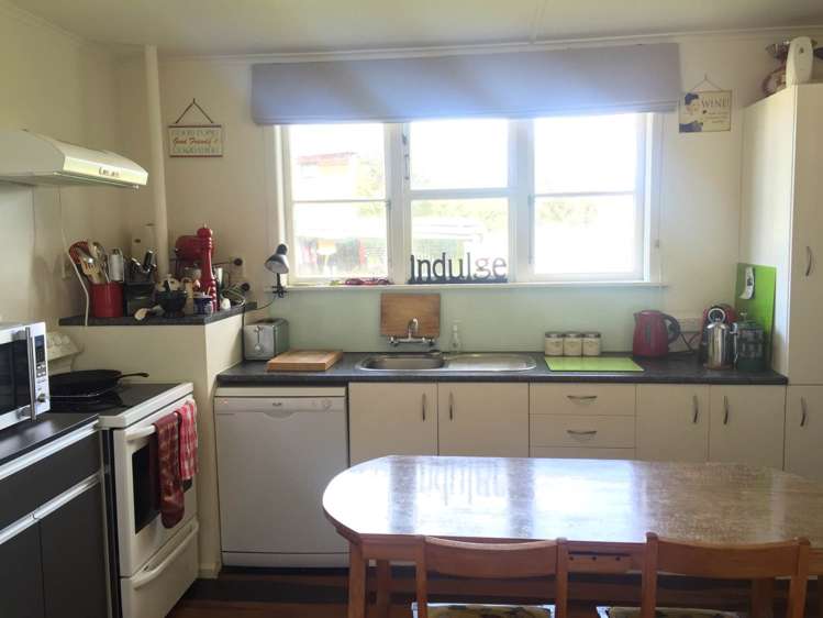 22 Stokes Avenue Te Atatu Peninsula_2