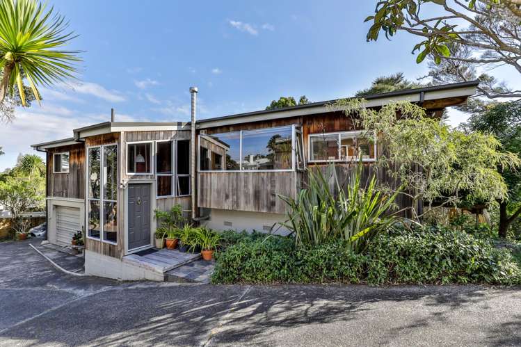 6 Wilding Avenue_1