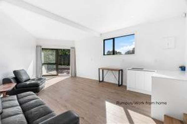 2/14 Clifton Road Waiake_7