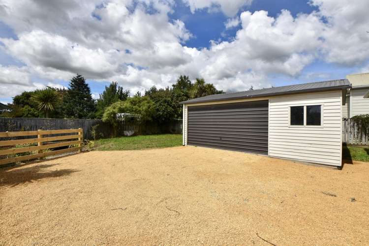 37 Lincoln Road Carterton_24
