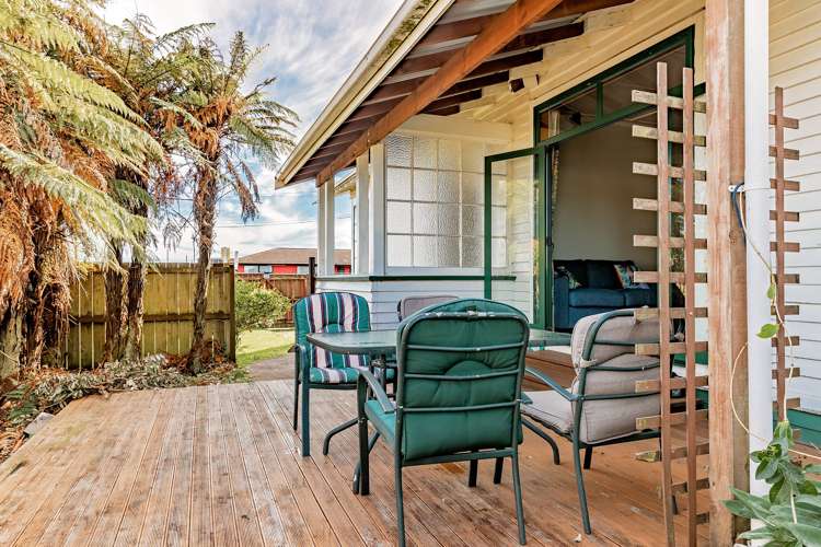 8 Fonblanque Street Westport_10