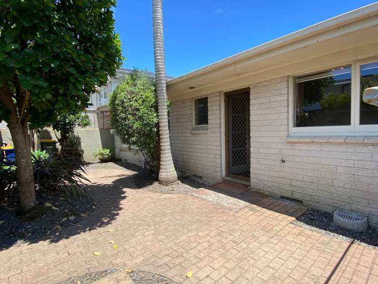 2/182 Bayswater Avenue Bayswater_1