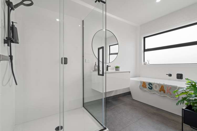 58 Gimson Street Solway_16