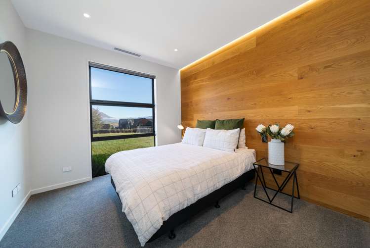 13 Bretby Court Jacks Point_14